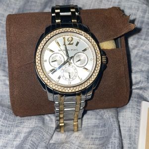 Michael kors watch gold silver